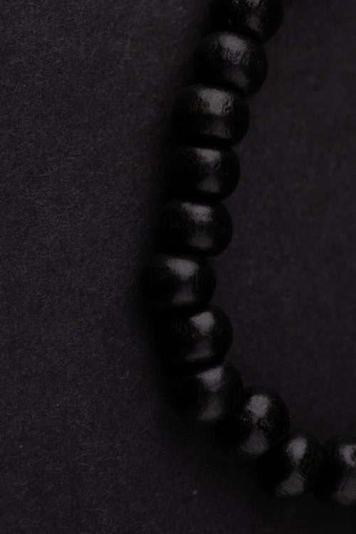 Casual wood beaded bracelet